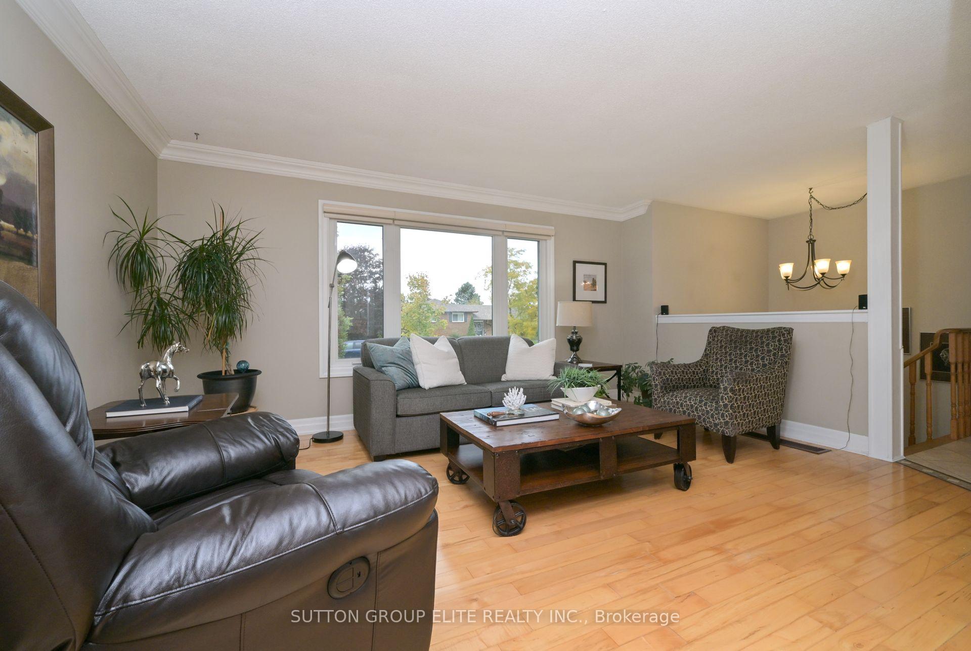 Photo 3 of 2129 Chantler Street, Innisfil, Stroud — HOMEH