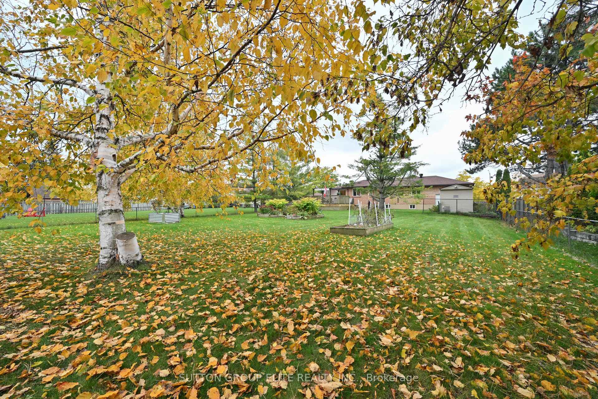 Photo 24 of 2129 Chantler Street, Innisfil, Stroud — HOMEH