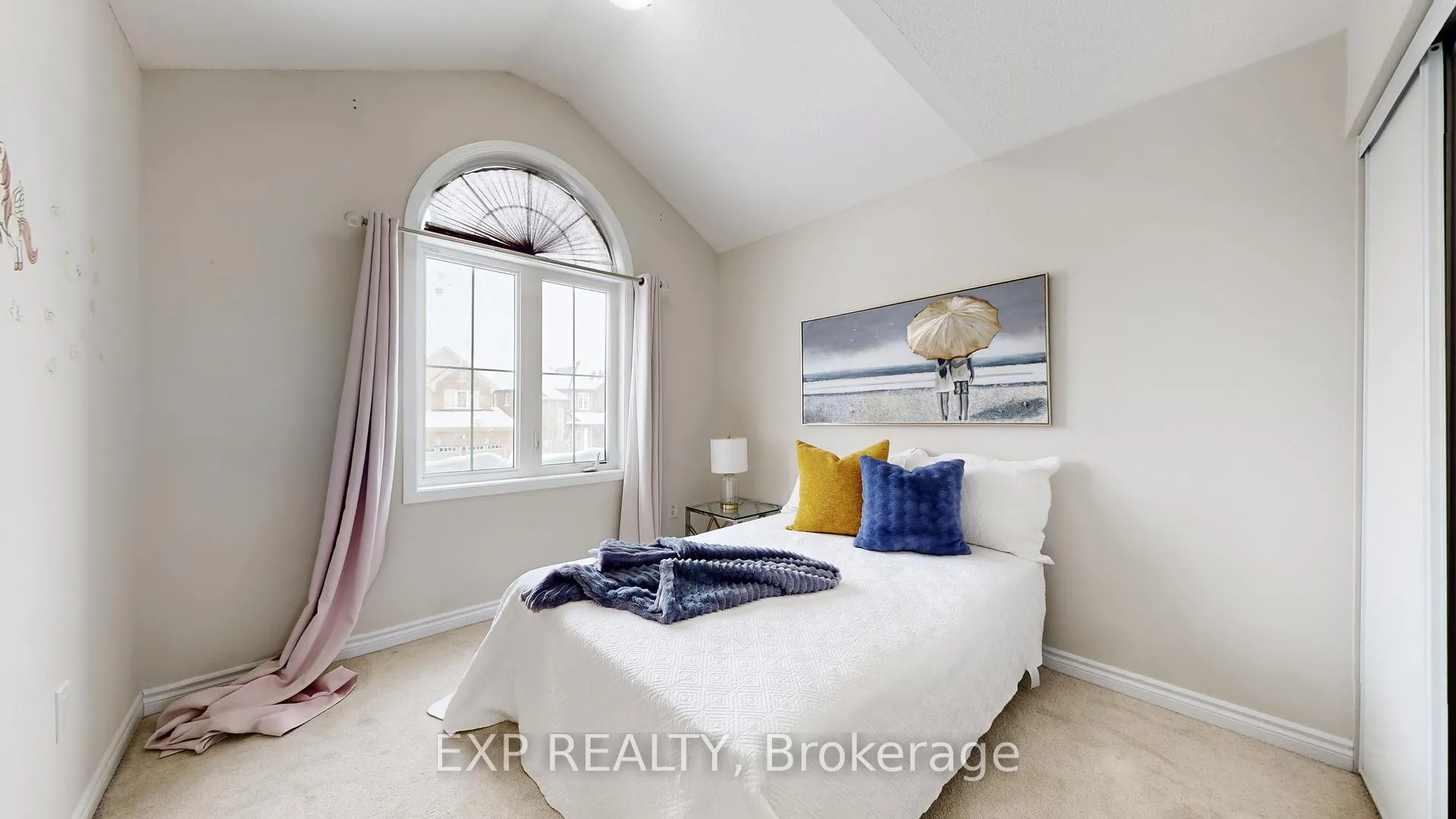 Photo 14 of 27 Leadenhall Road, Brampton, Northwest Brampton — HOMEH