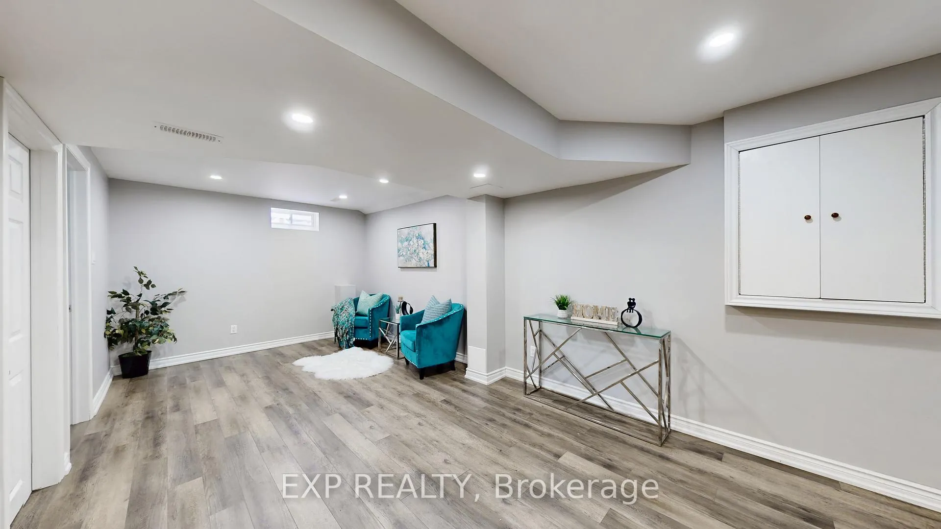 Photo 18 of 27 Leadenhall Road, Brampton, Northwest Brampton — HOMEH