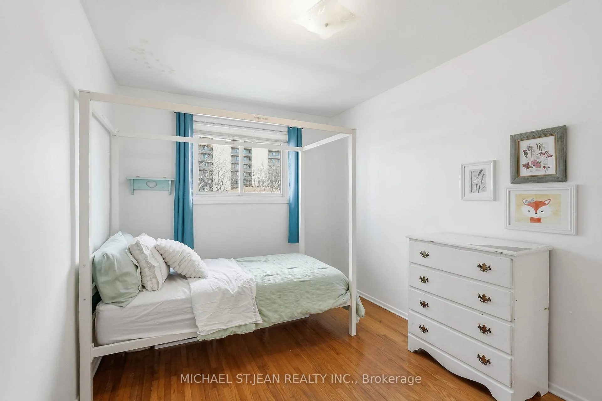 Photo 23 of 130 Riverdale Drive, Hamilton, Riverdale — HOMEH