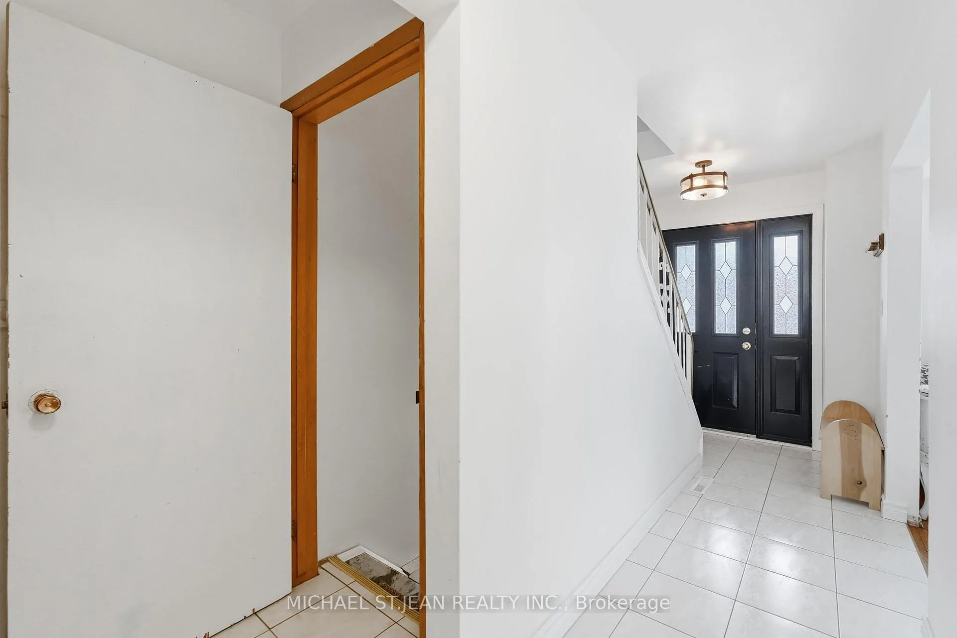 Photo 28 of 130 Riverdale Drive, Hamilton, Riverdale — HOMEH