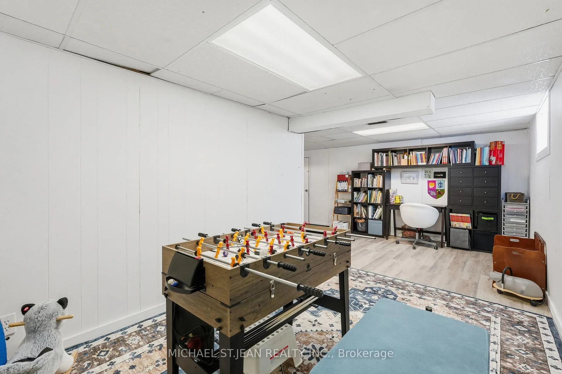 Photo 32 of 130 Riverdale Drive, Hamilton, Riverdale — HOMEH