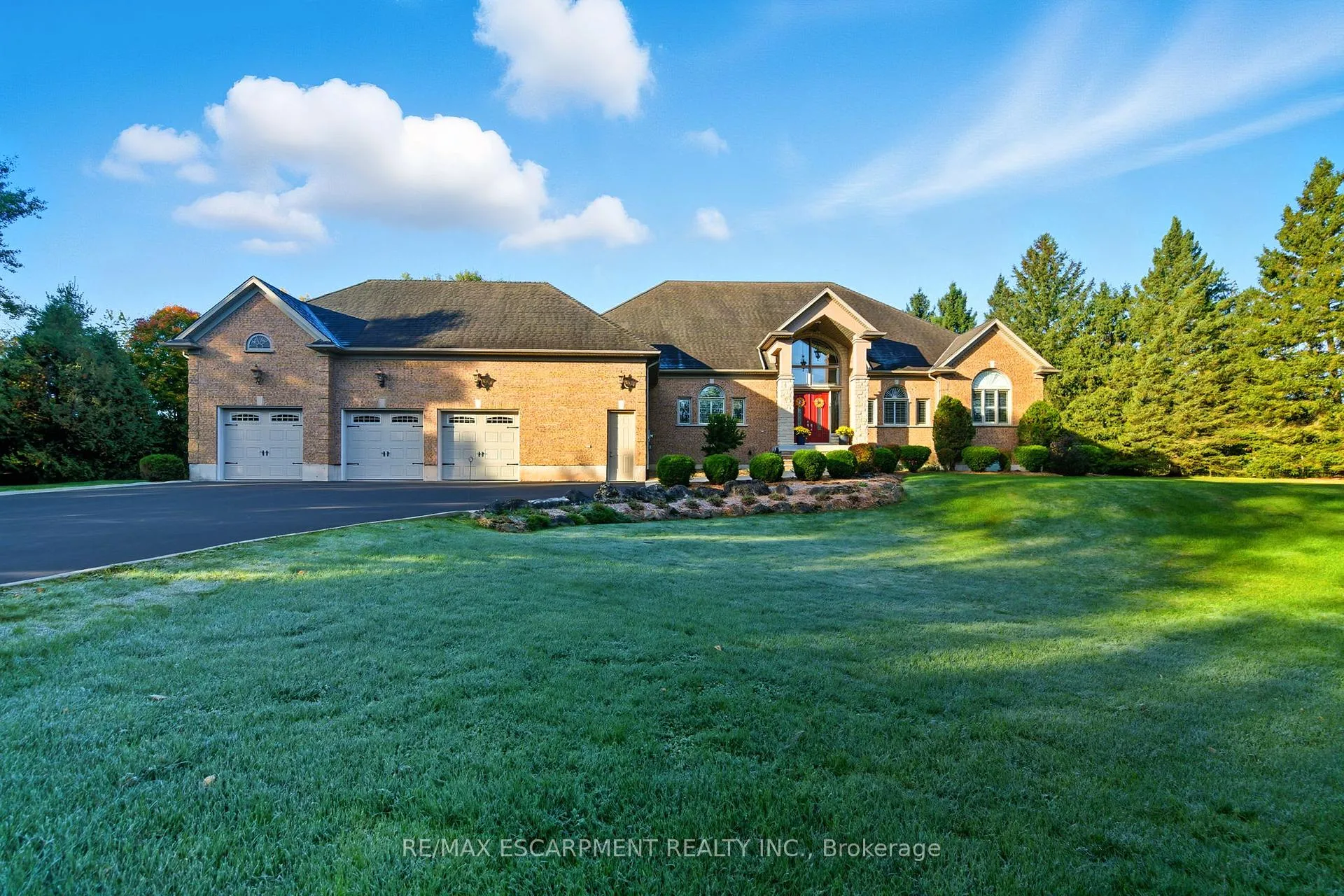 Photo 1 of 4058 Maddaugh Road, Puslinch, Crieff/Aikensville/Killean — HOMEH