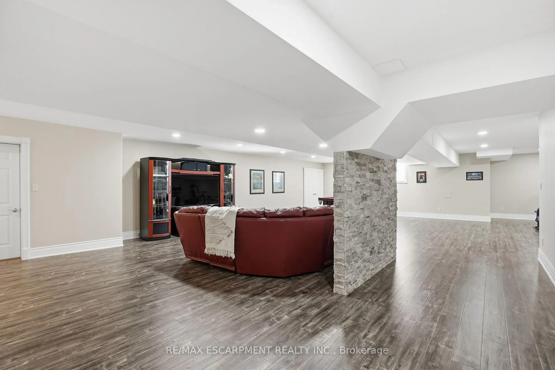 Photo 30 of 4058 Maddaugh Road, Puslinch, Crieff/Aikensville/Killean — HOMEH