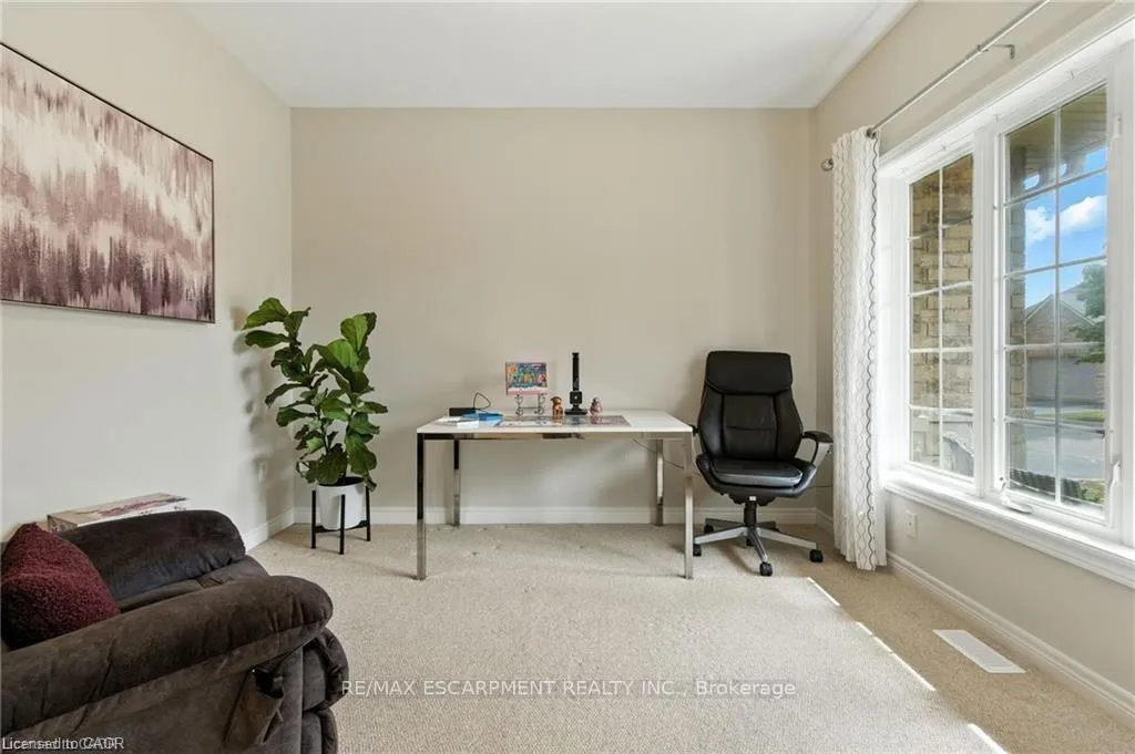Photo 5 of Unit 20, 310 Southbrook Drive, Hamilton, Binbrook — HOMEH