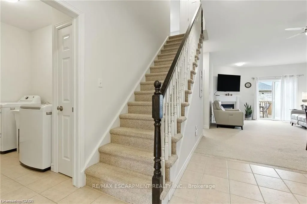 Photo 8 of Unit 20, 310 Southbrook Drive, Hamilton, Binbrook — HOMEH