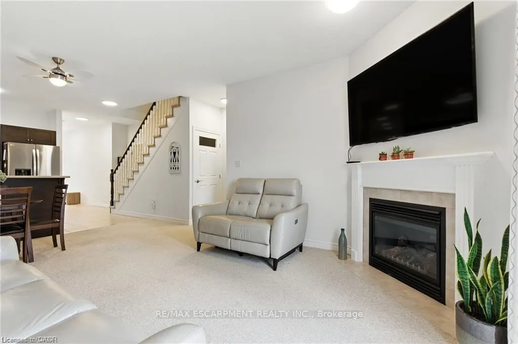 Photo 17 of Unit 20, 310 Southbrook Drive, Hamilton, Binbrook — HOMEH