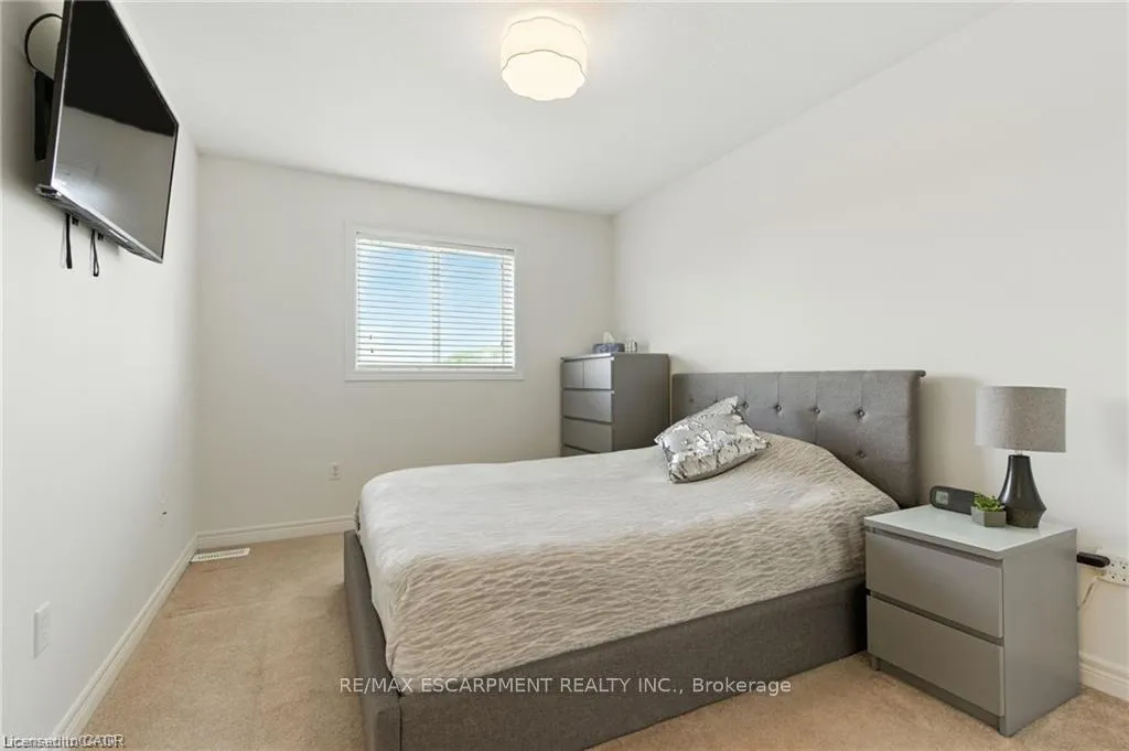 Photo 25 of Unit 20, 310 Southbrook Drive, Hamilton, Binbrook — HOMEH