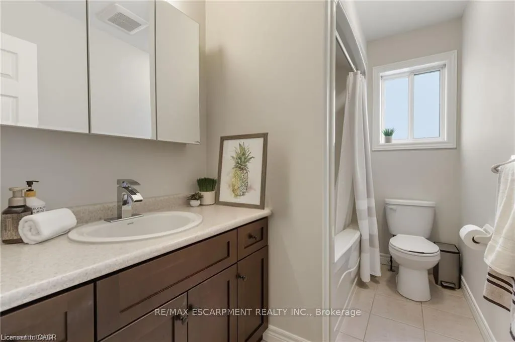 Photo 27 of Unit 20, 310 Southbrook Drive, Hamilton, Binbrook — HOMEH