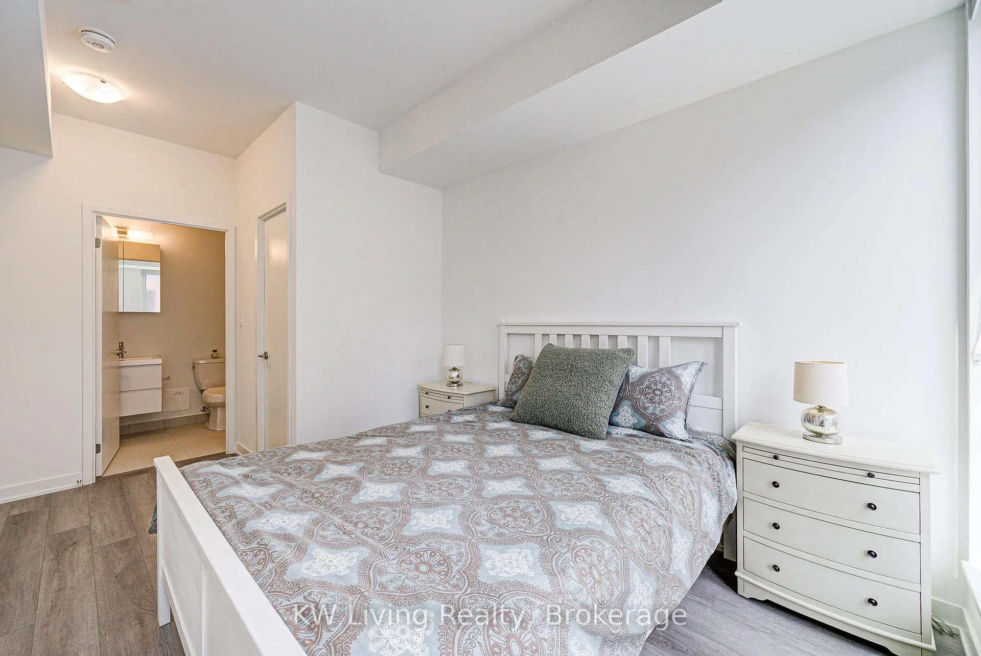 Photo 9 of Unit 712, 292 Verdale Crossing, Markham, Unionville — HOMEH