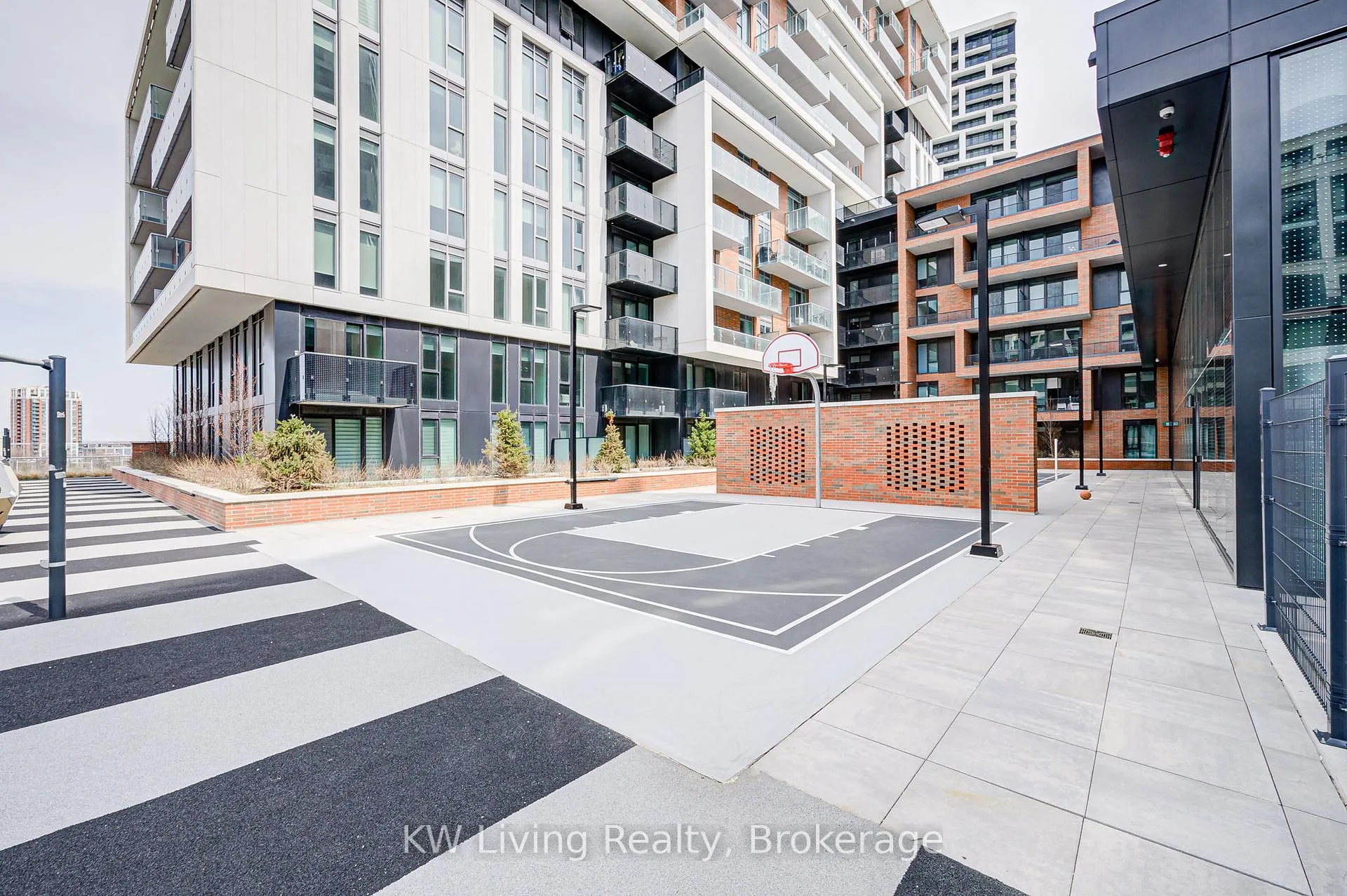 Photo 22 of Unit 712, 292 Verdale Crossing, Markham, Unionville — HOMEH
