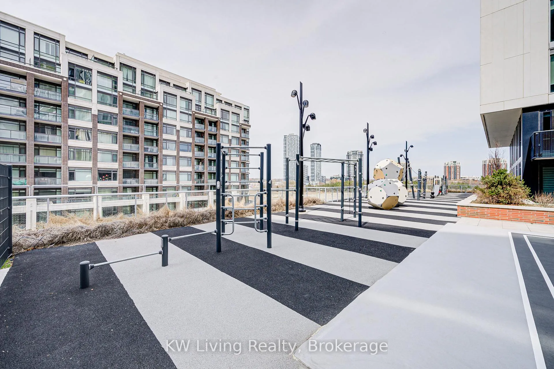 Photo 23 of Unit 712, 292 Verdale Crossing, Markham, Unionville — HOMEH