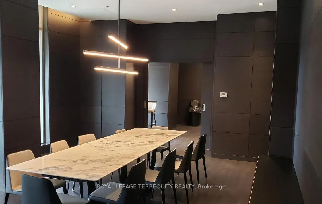 Photo 15 of Unit 5105, 2221 Yonge Street, Toronto, Mount Pleasant West — HOMEH