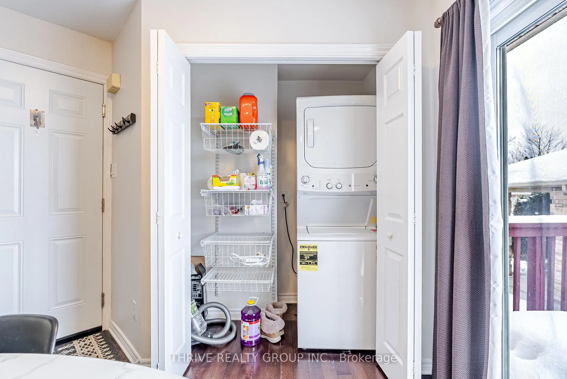 Photo 12 of 111 Meadowridge Road, London, North M — HOMEH