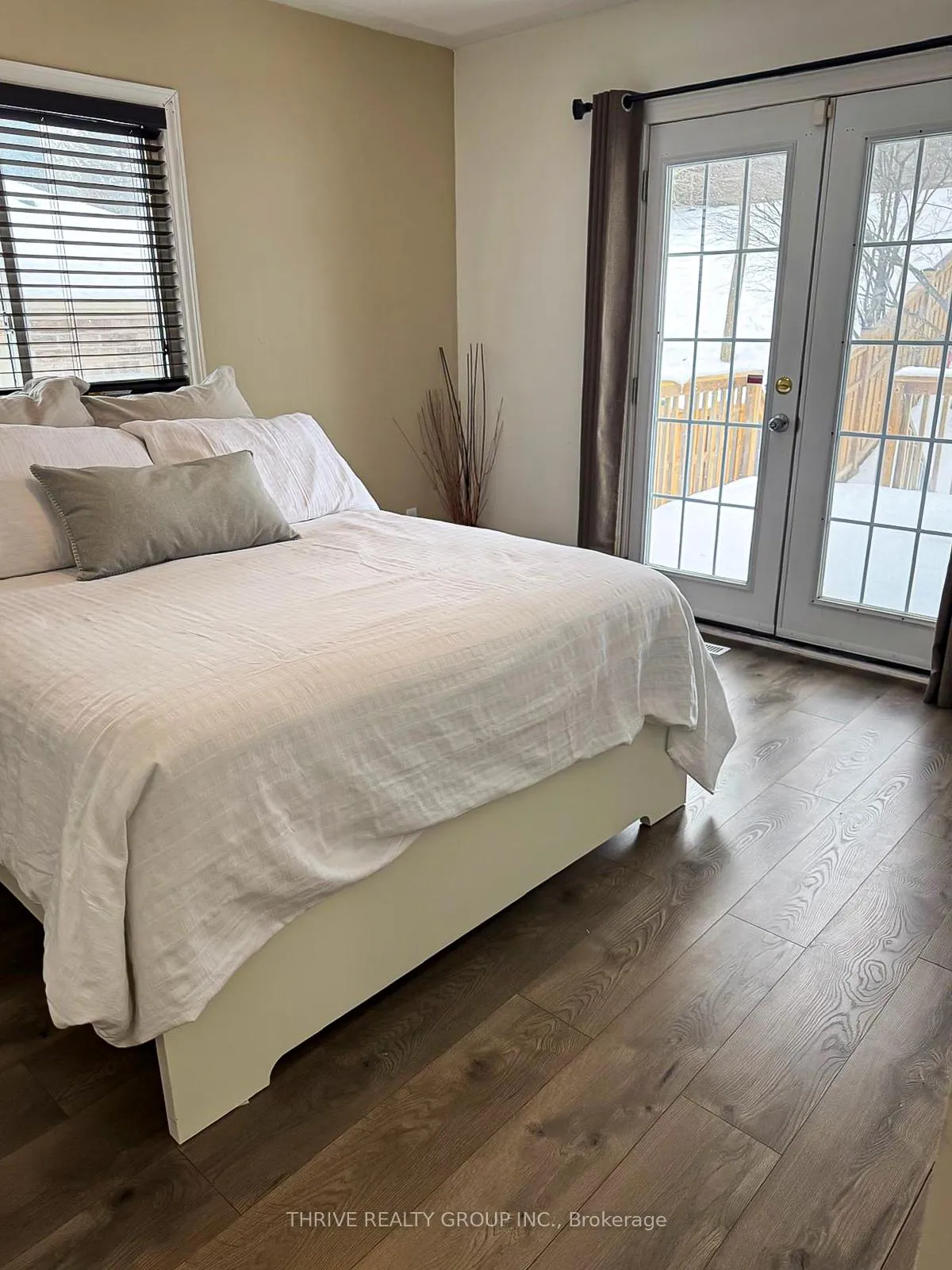 Photo 19 of 111 Meadowridge Road, London, North M — HOMEH