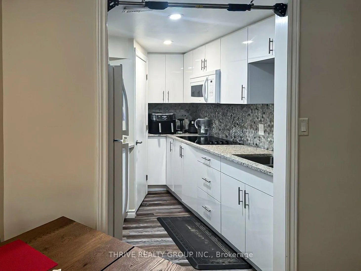 Photo 28 of 111 Meadowridge Road, London, North M — HOMEH