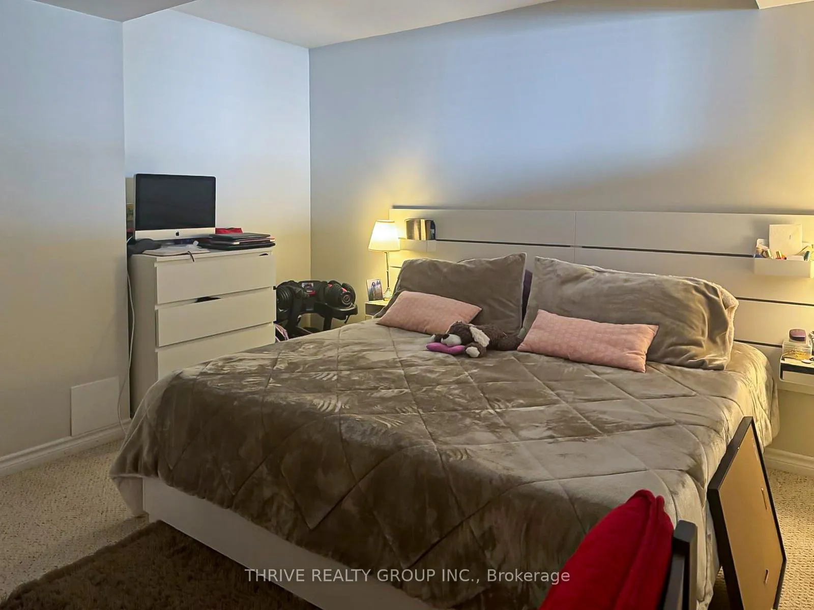 Photo 32 of 111 Meadowridge Road, London, North M — HOMEH