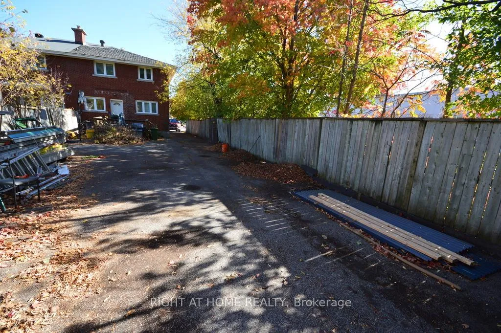 Photo 6 of 348 Woodroffe Avenue, Ottawa, Woodroffe — HOMEH