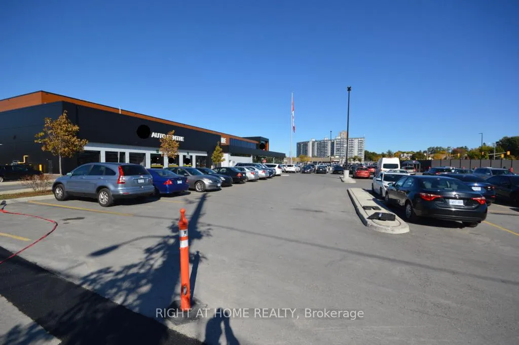 Photo 7 of 348 Woodroffe Avenue, Ottawa, Woodroffe — HOMEH