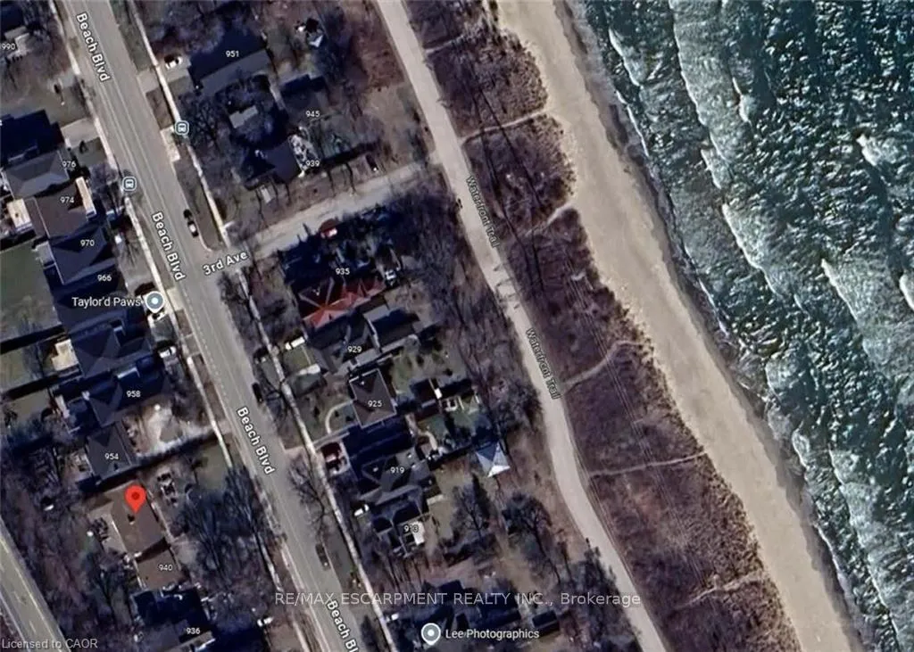 Photo 1 of Unit 946, 940 Beach Boulevard, Hamilton, Hamilton Beach — HOMEH