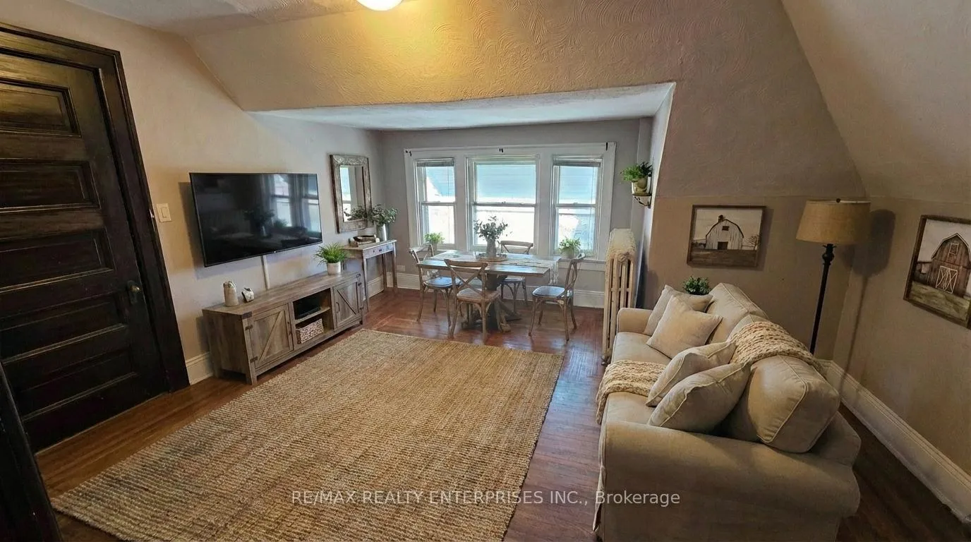 Photo 7 of Unit 1, 142 Emerald Street S, Hamilton, Stinson — HOMEH