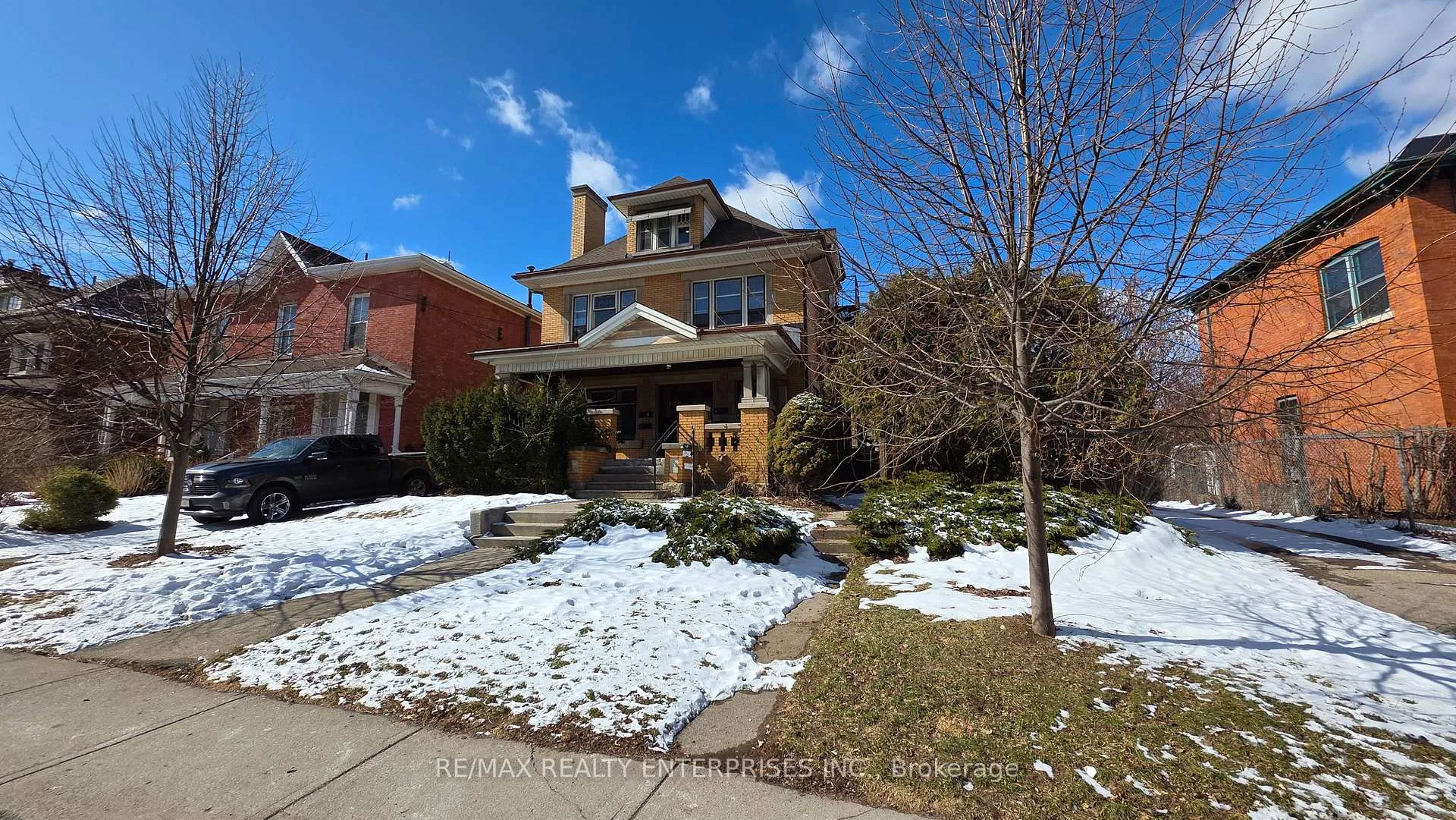 Photo 12 of Unit 1, 142 Emerald Street S, Hamilton, Stinson — HOMEH