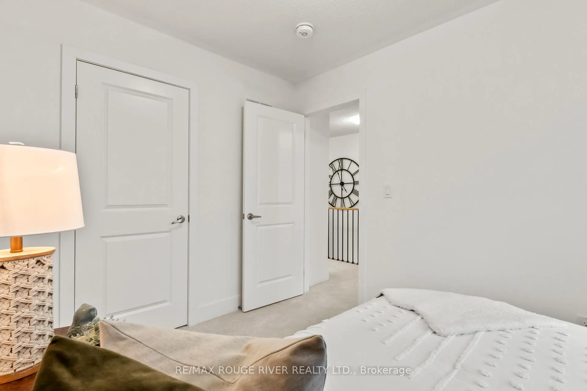 Photo 30 of 22 Waterside Way, Whitby, Port Whitby — HOMEH