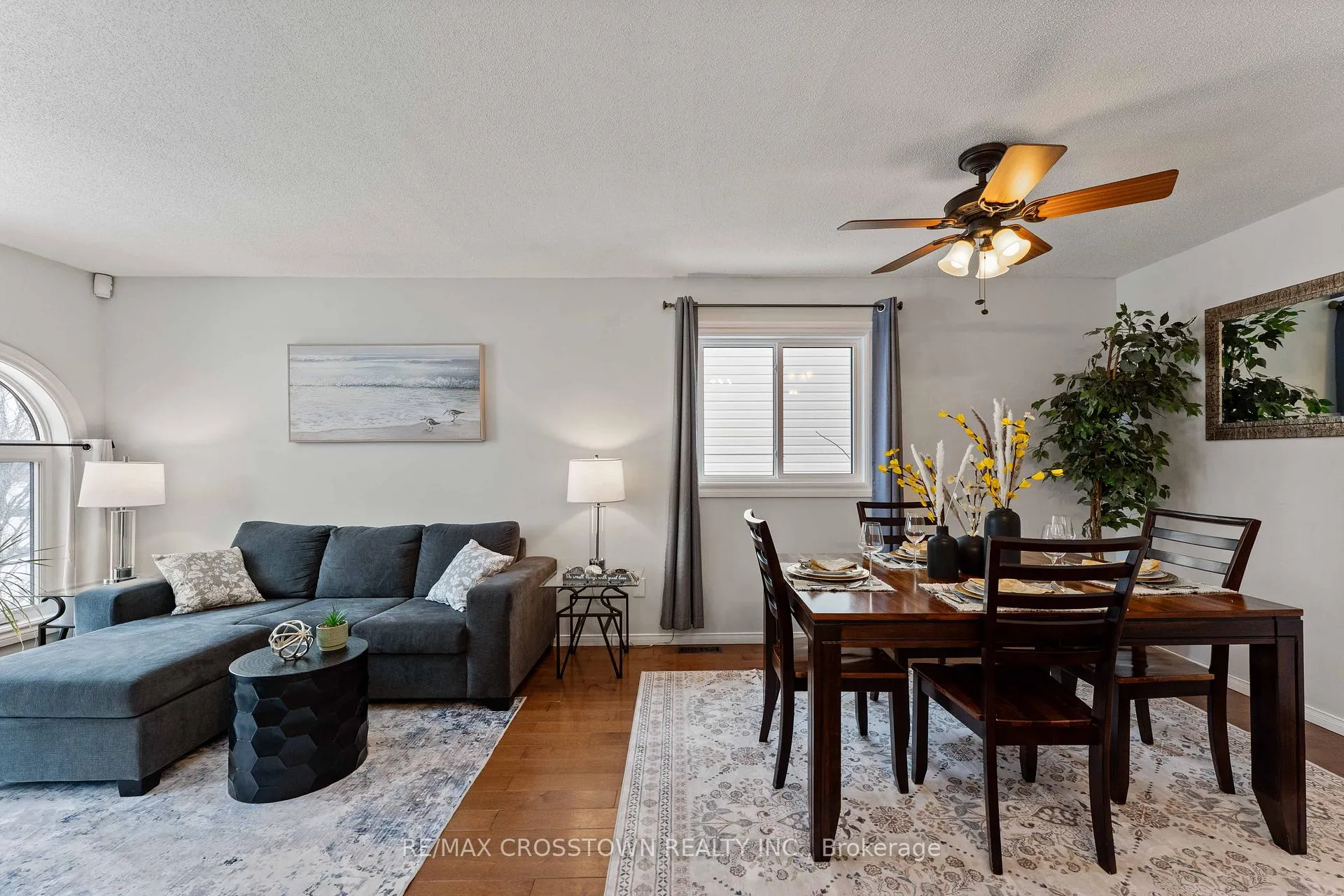 Photo 6 of 36 Leslie Avenue, Barrie, Holly — HOMEH