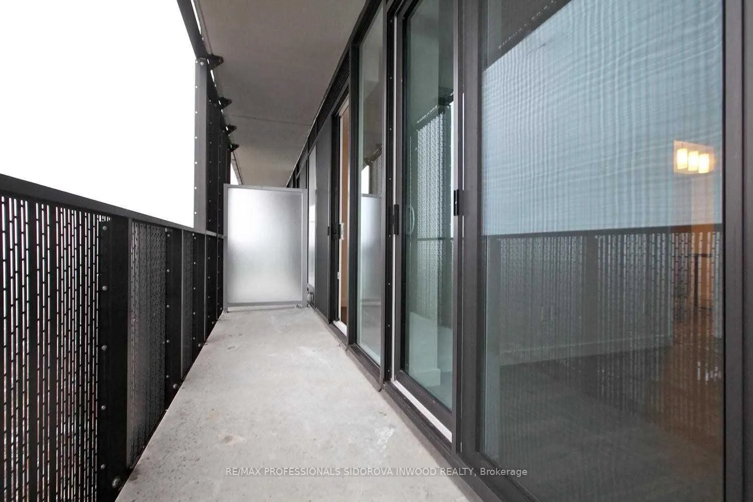 Photo 11 of Unit 4103, 8 Eglinton Avenue E, Toronto, Mount Pleasant West — HOMEH