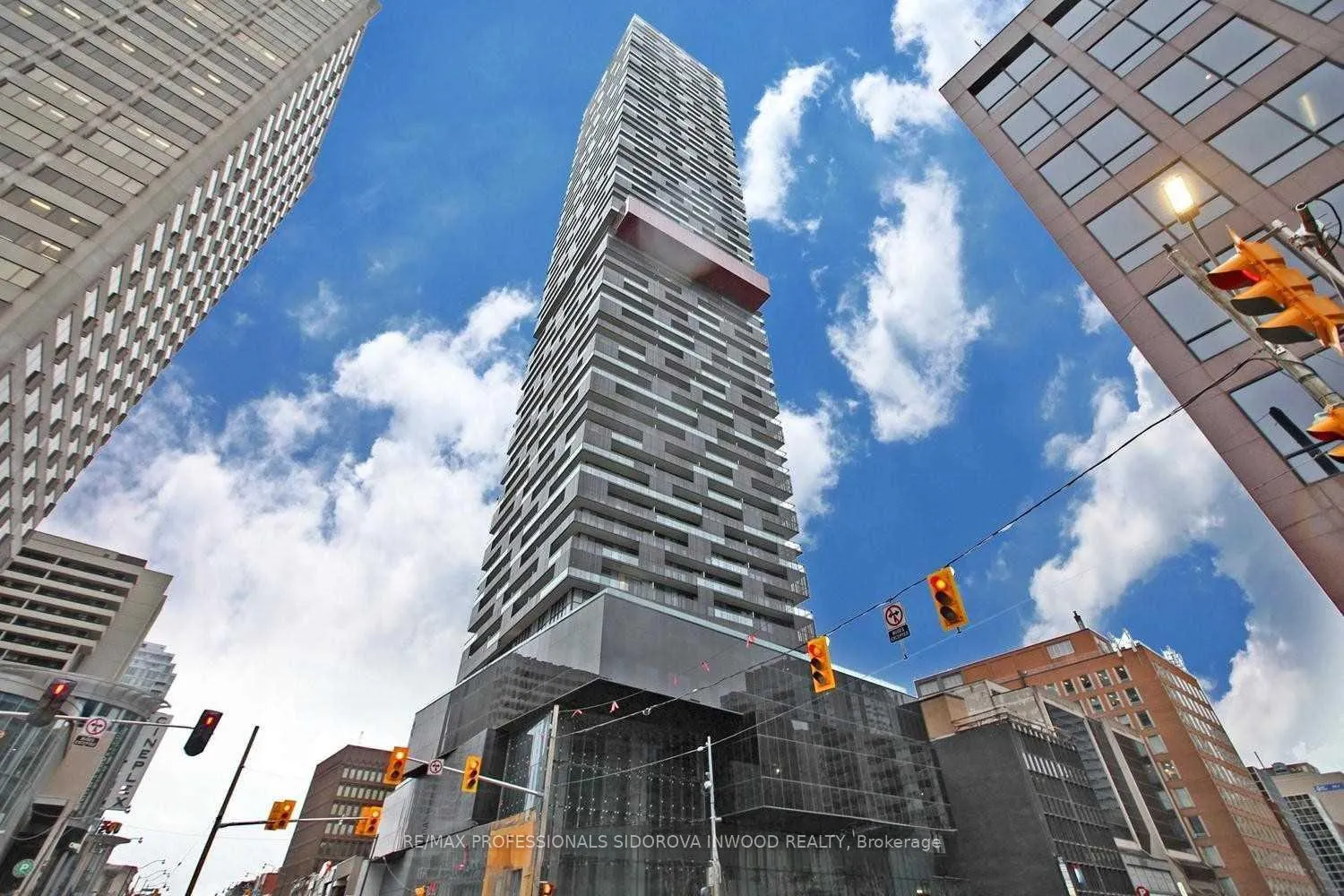 Photo 27 of Unit 4103, 8 Eglinton Avenue E, Toronto, Mount Pleasant West — HOMEH