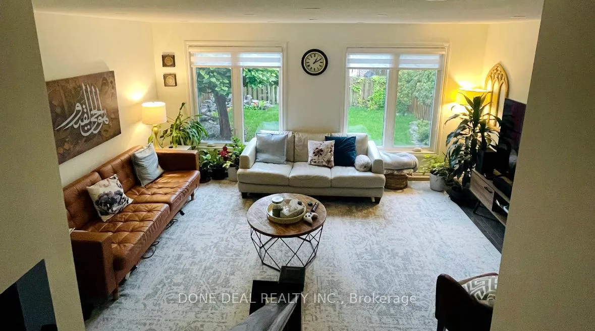 Photo 6 of 206 Harvest Drive, Milton, Bronte Meadows — HOMEH