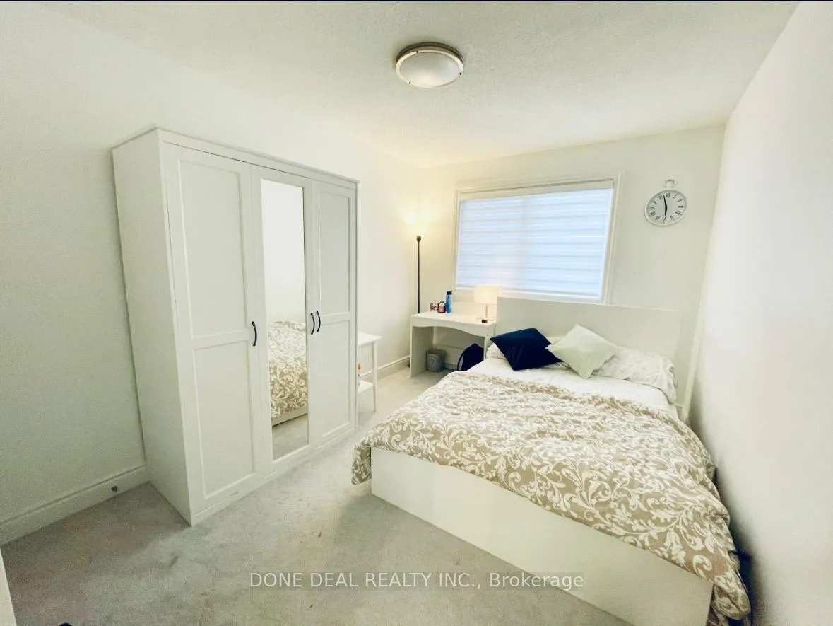 Photo 13 of 206 Harvest Drive, Milton, Bronte Meadows — HOMEH