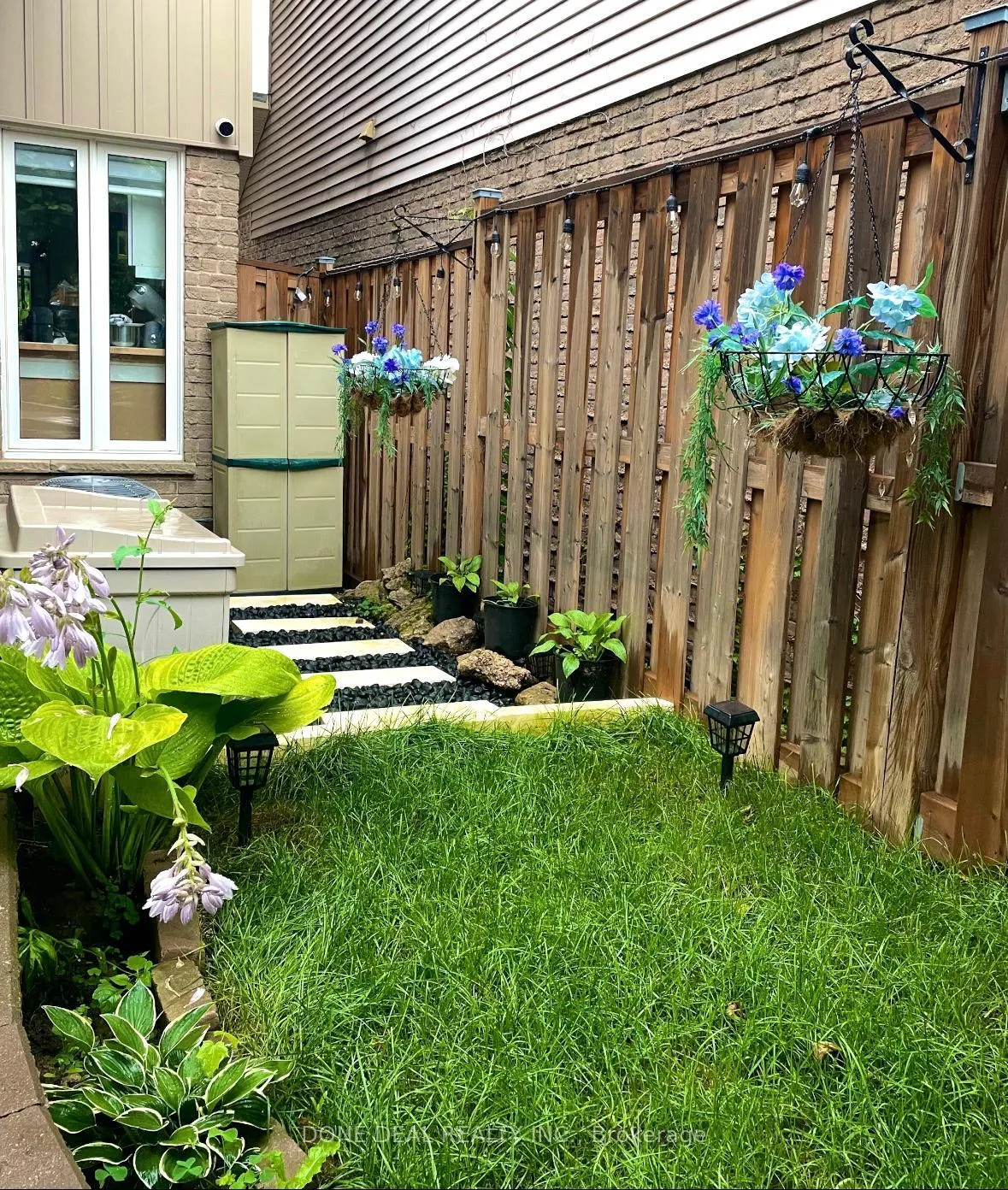 Photo 27 of 206 Harvest Drive, Milton, Bronte Meadows — HOMEH