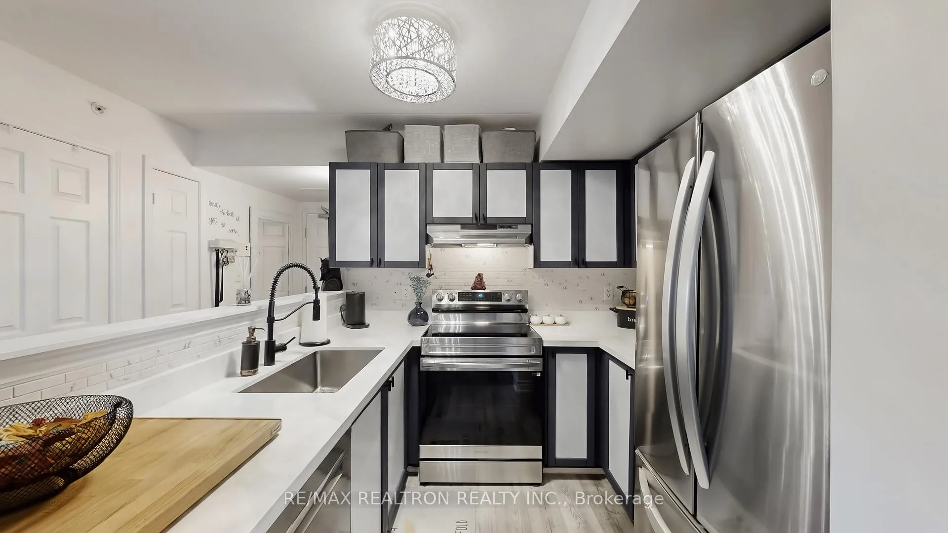 Photo 4 of Unit 310, 1390 Main Street E, Milton, Dempsey — HOMEH