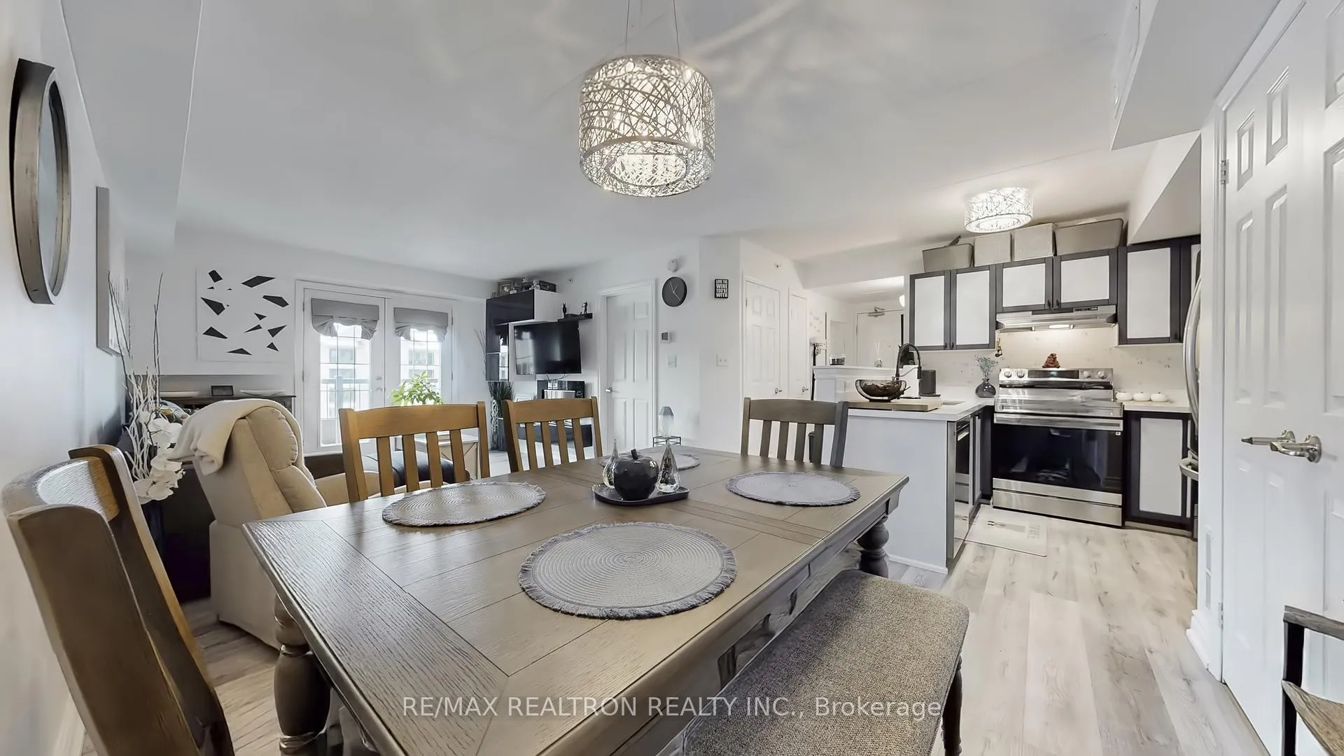 Photo 5 of Unit 310, 1390 Main Street E, Milton, Dempsey — HOMEH