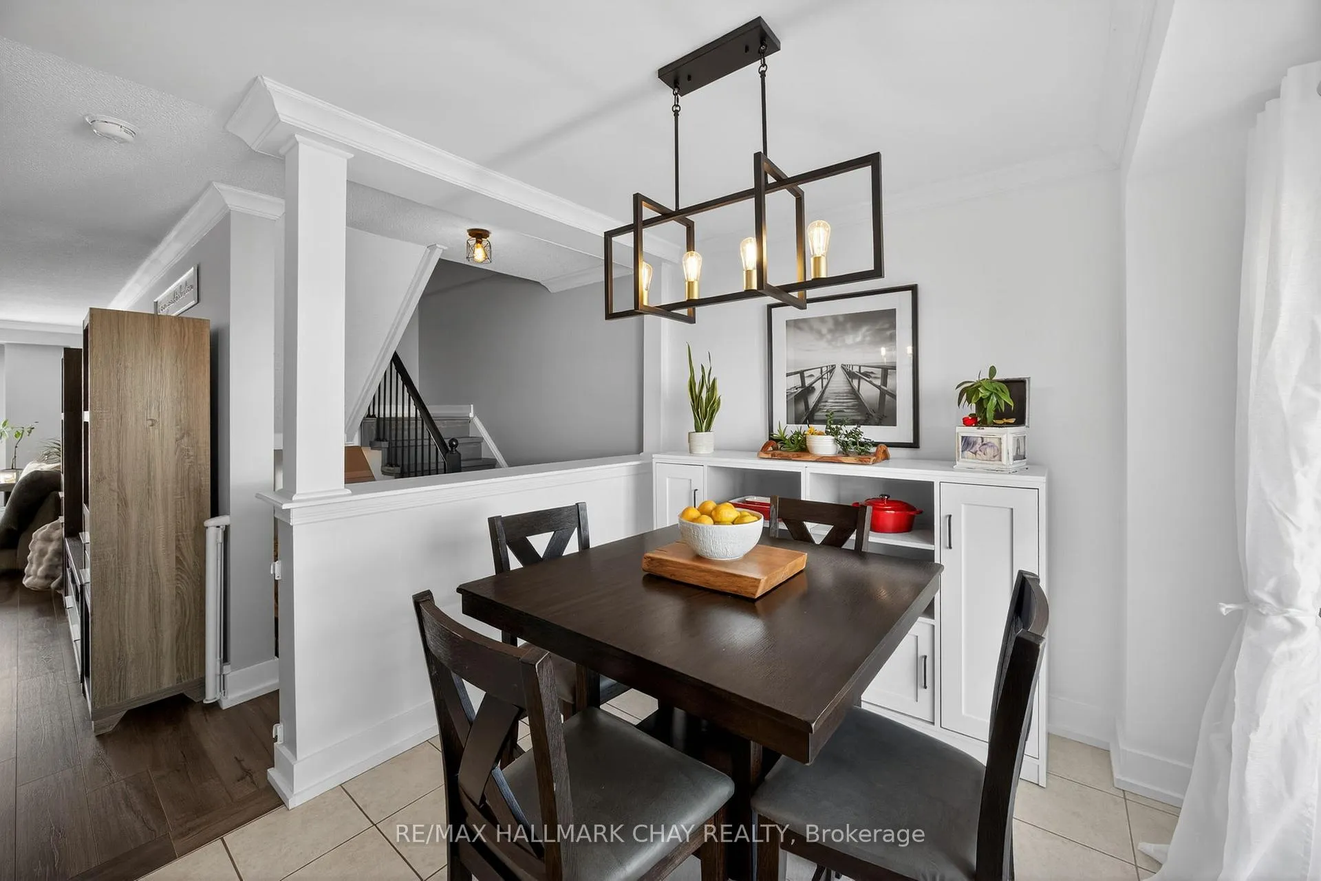 Photo 5 of 1412 Forest Street, Innisfil, Alcona — HOMEH