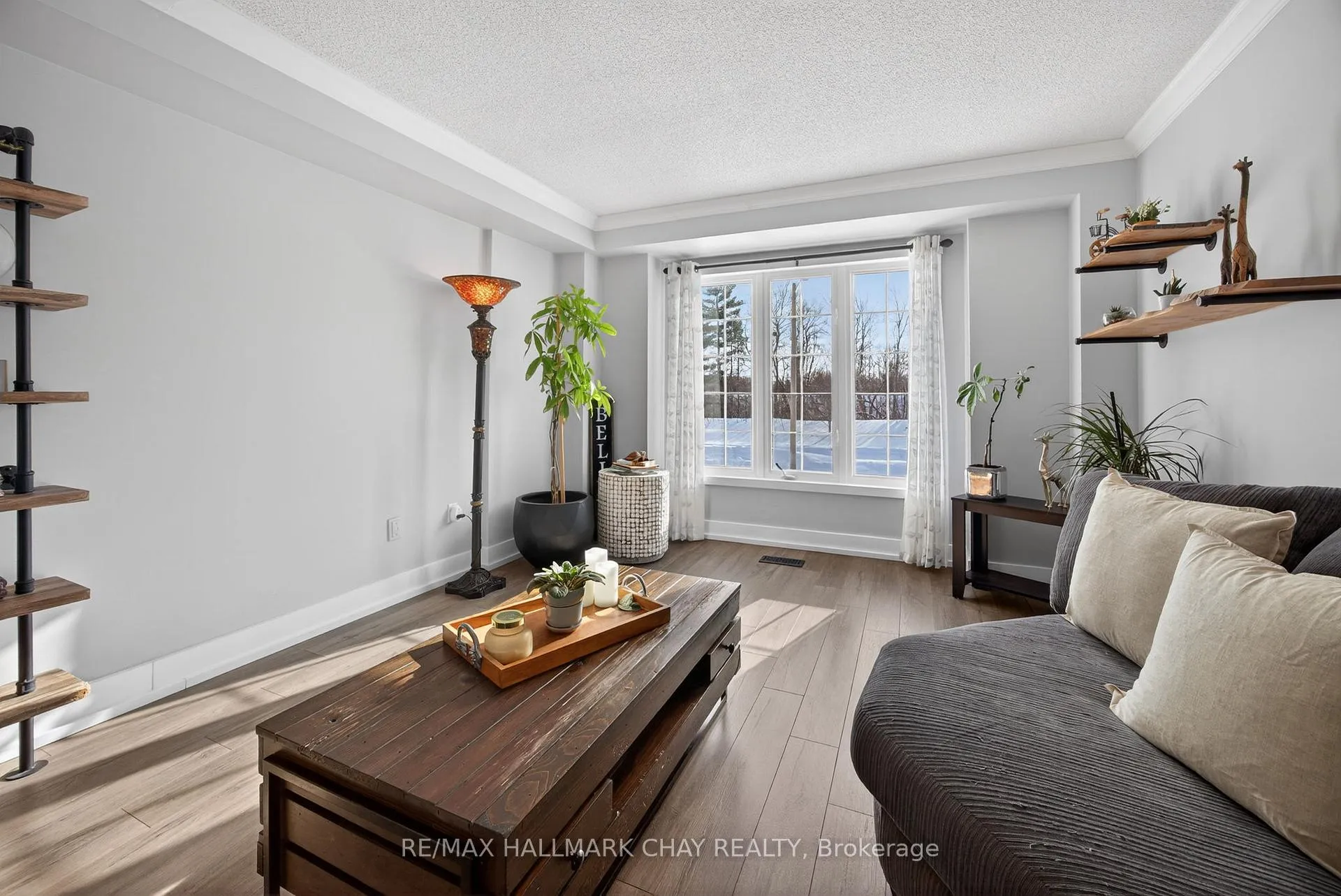Photo 8 of 1412 Forest Street, Innisfil, Alcona — HOMEH