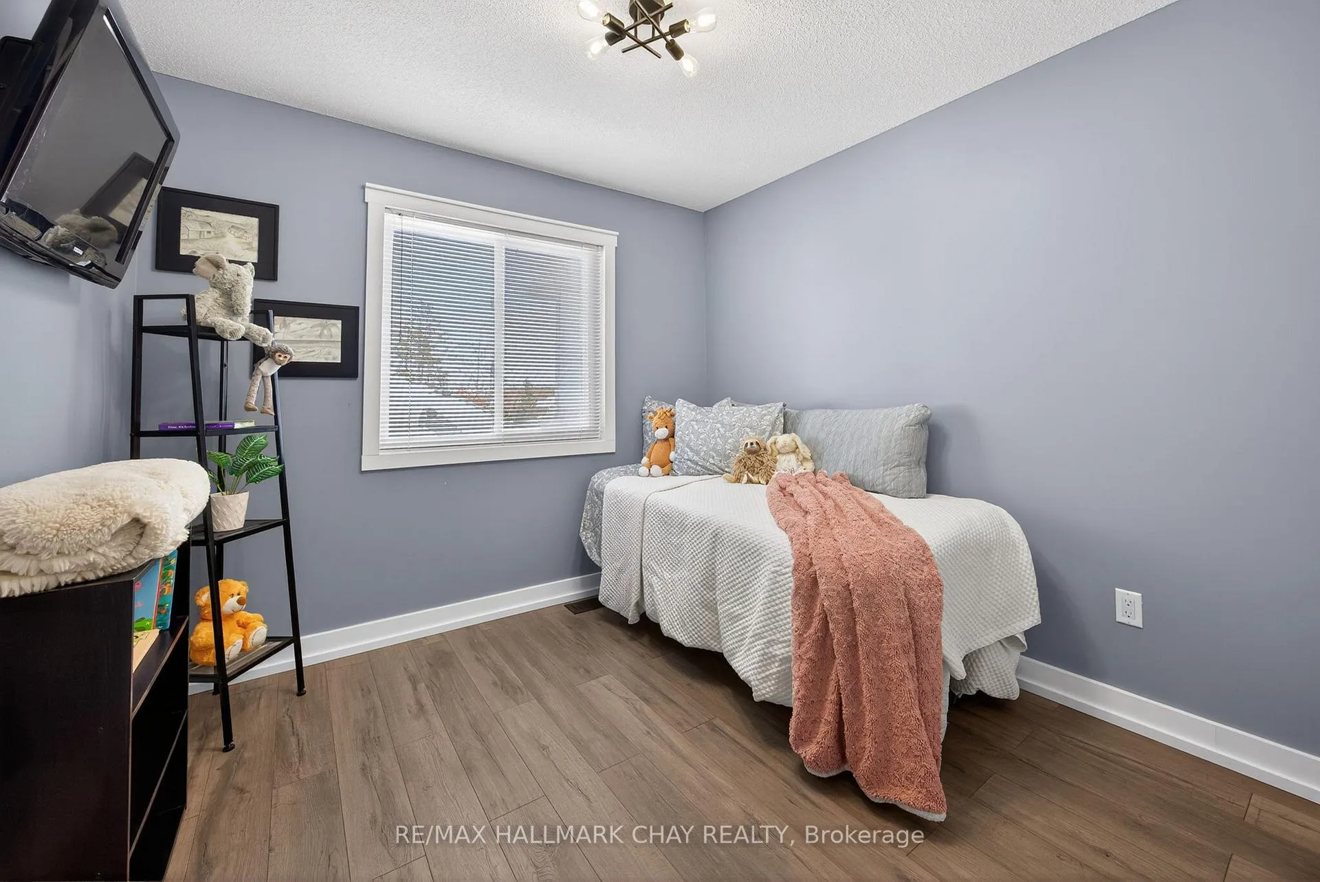 Photo 15 of 1412 Forest Street, Innisfil, Alcona — HOMEH