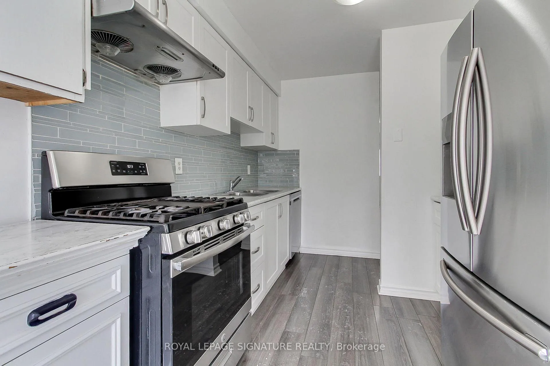 Photo 9 of Unit 17, 31 Parker Crescent, Ajax, South East — HOMEH