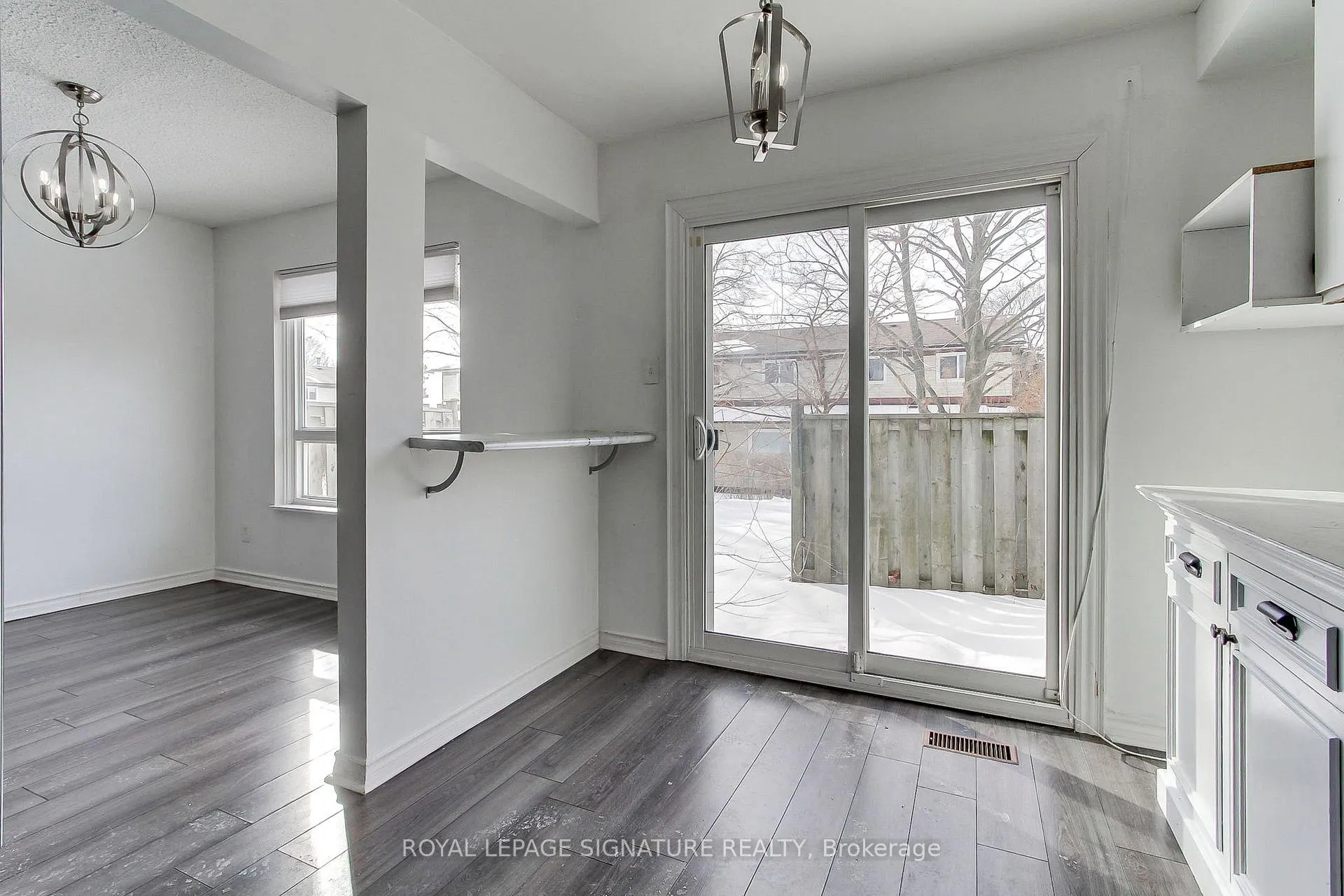 Photo 13 of Unit 17, 31 Parker Crescent, Ajax, South East — HOMEH