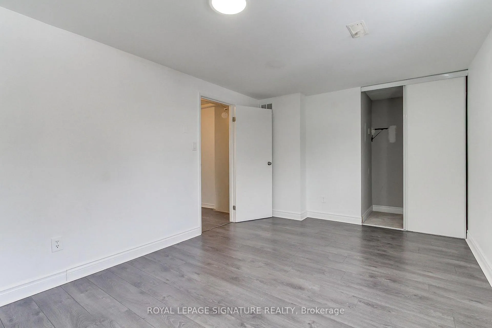 Photo 24 of Unit 17, 31 Parker Crescent, Ajax, South East — HOMEH