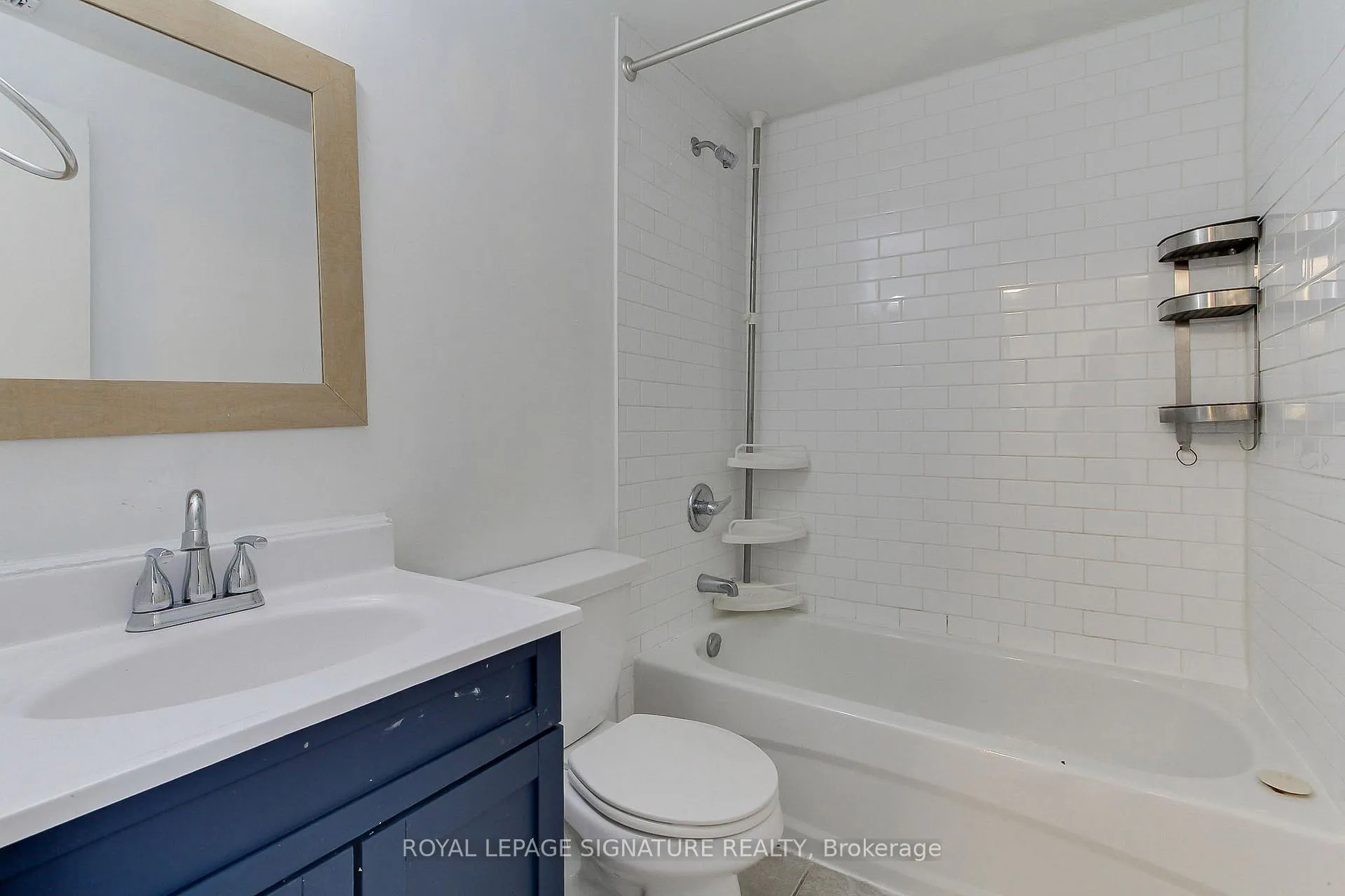 Photo 29 of Unit 17, 31 Parker Crescent, Ajax, South East — HOMEH