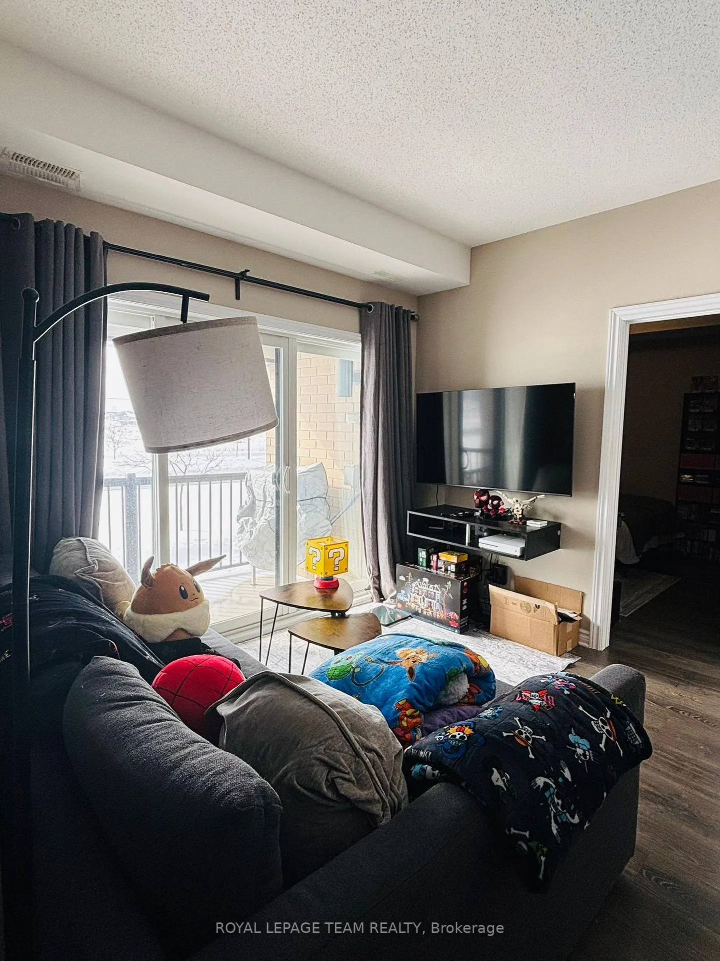 Photo 4 of Unit H, 40 Jaguar Private, Ottawa, Kanata - Emerald Meadows/Trailwest — HOMEH