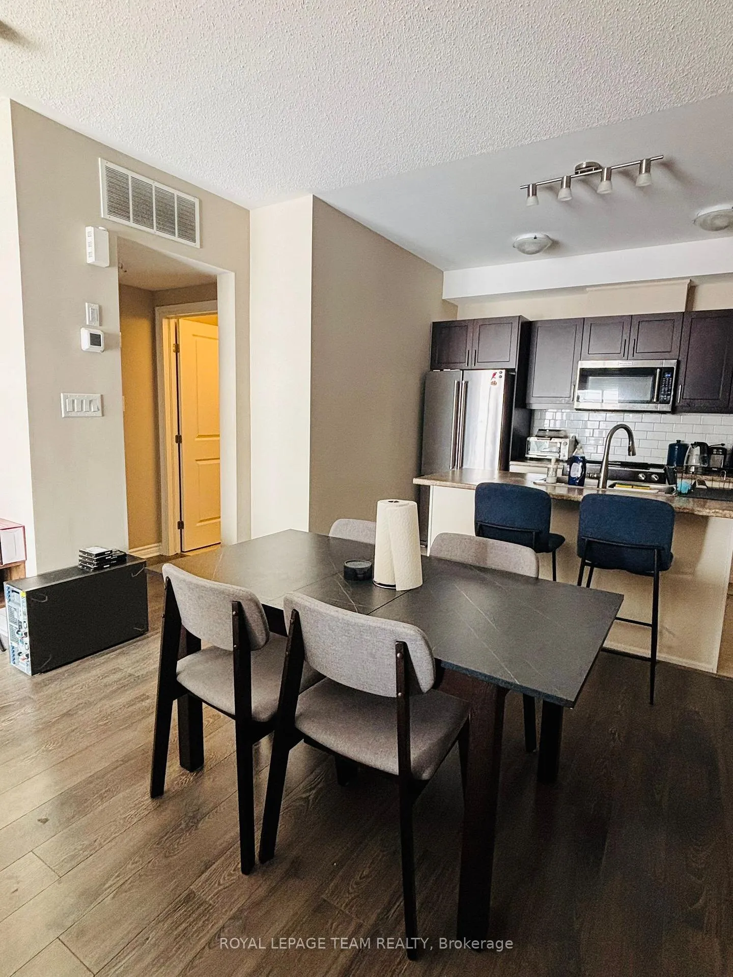 Photo 8 of Unit H, 40 Jaguar Private, Ottawa, Kanata - Emerald Meadows/Trailwest — HOMEH