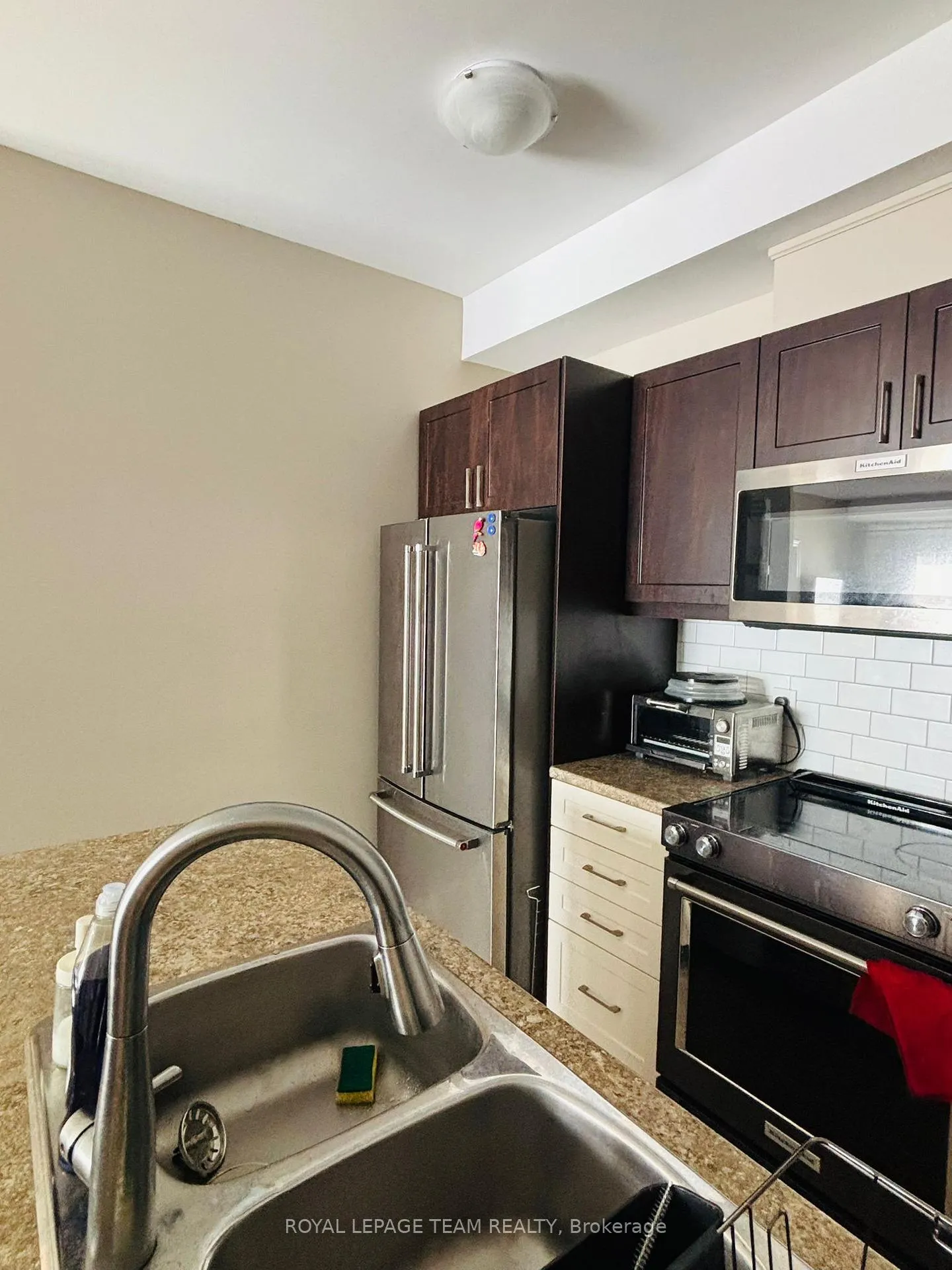 Photo 10 of Unit H, 40 Jaguar Private, Ottawa, Kanata - Emerald Meadows/Trailwest — HOMEH