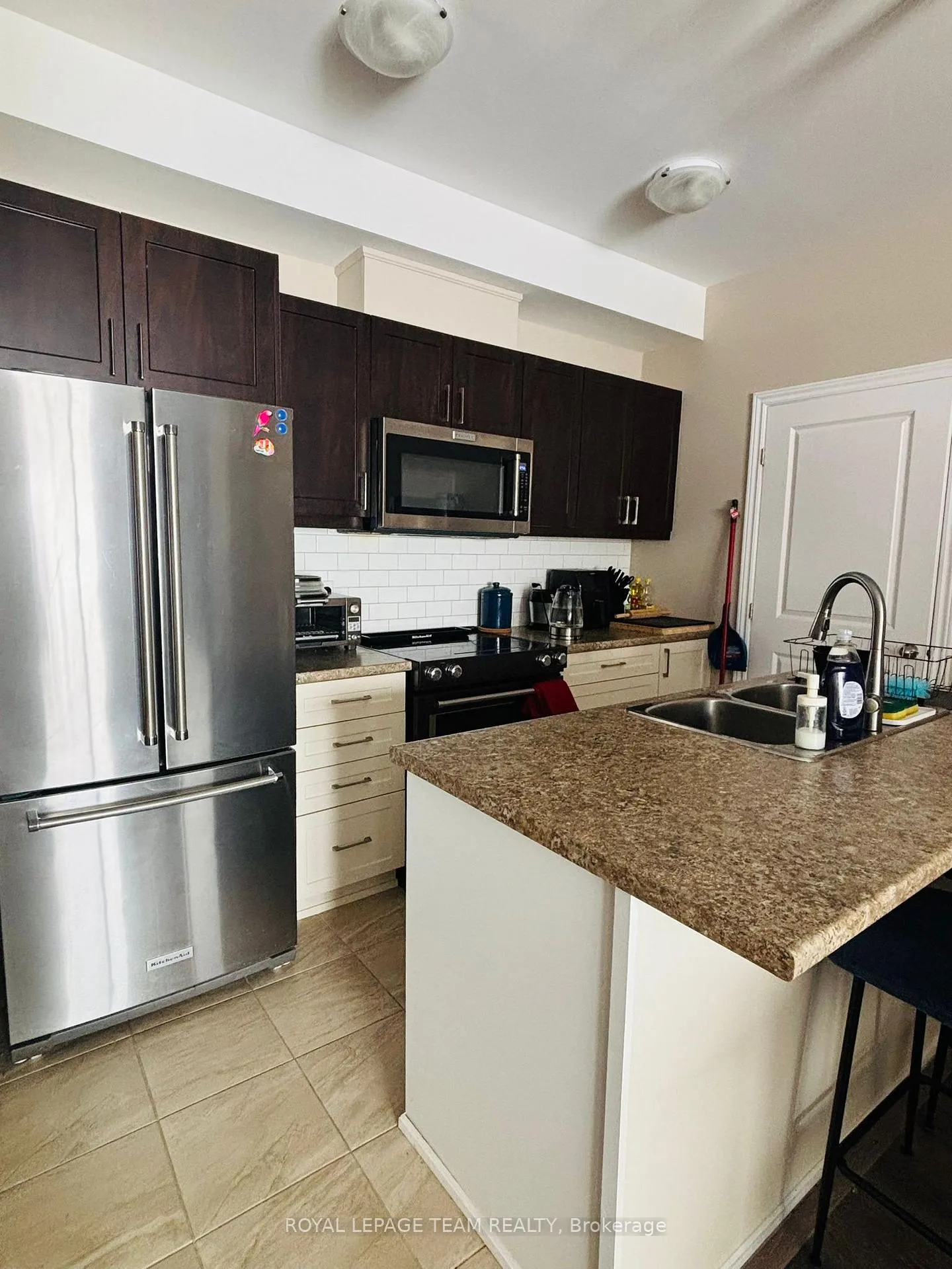 Photo 11 of Unit H, 40 Jaguar Private, Ottawa, Kanata - Emerald Meadows/Trailwest — HOMEH