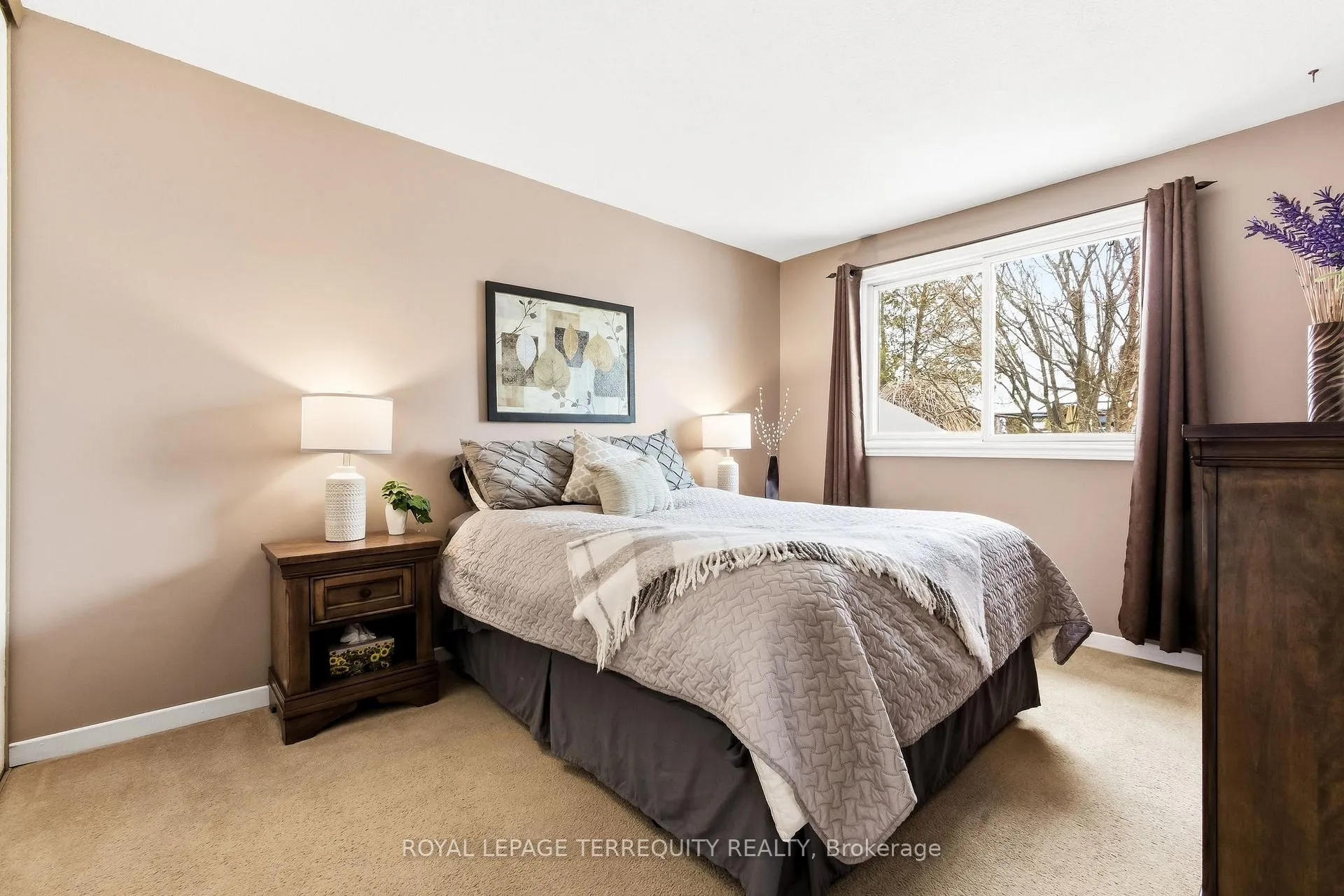 Photo 20 of 425 Lesabre Street, Oshawa, Eastdale — HOMEH