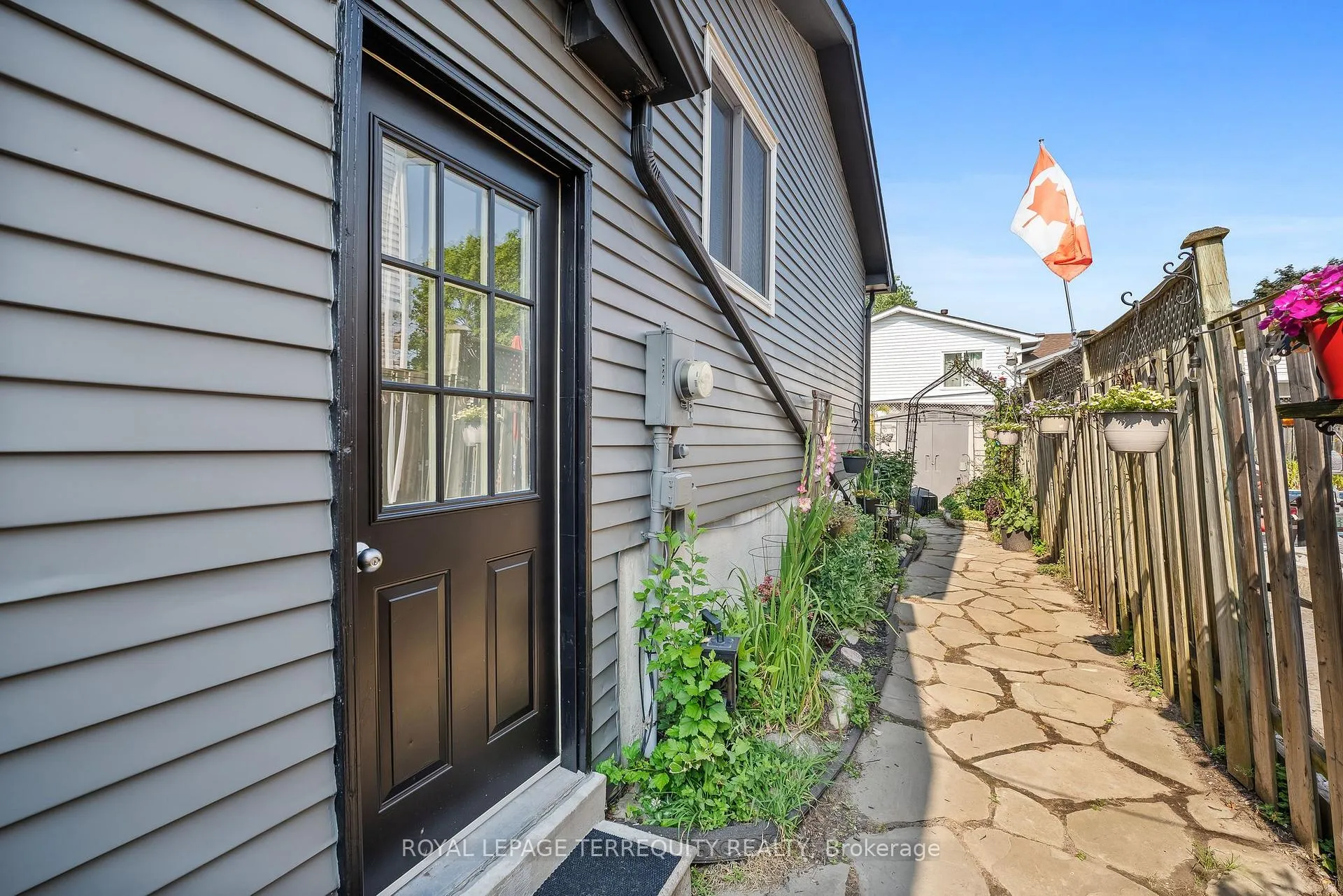 Photo 30 of 425 Lesabre Street, Oshawa, Eastdale — HOMEH
