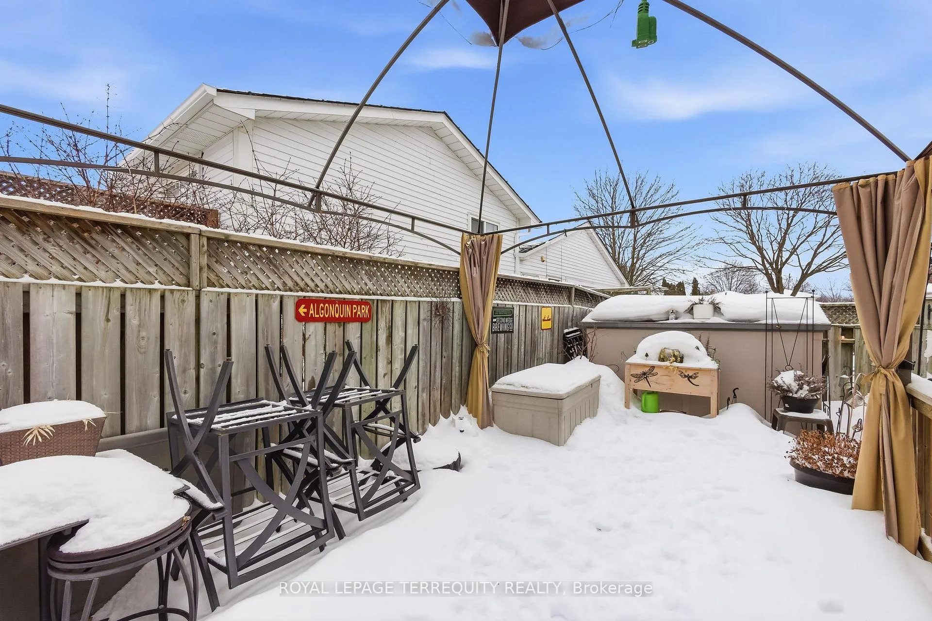 Photo 46 of 425 Lesabre Street, Oshawa, Eastdale — HOMEH